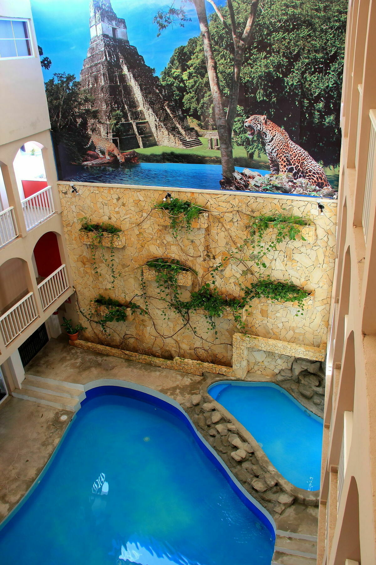 Ramada Tikal Isla De Flores Hotel Dış mekan fotoğraf